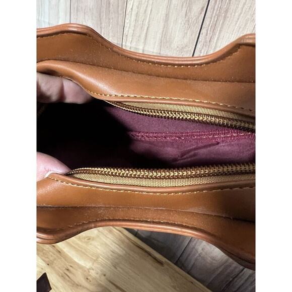 Violin Shape Synthetic Leather Small Backpack Crossbody Shoulder Bag main image 5